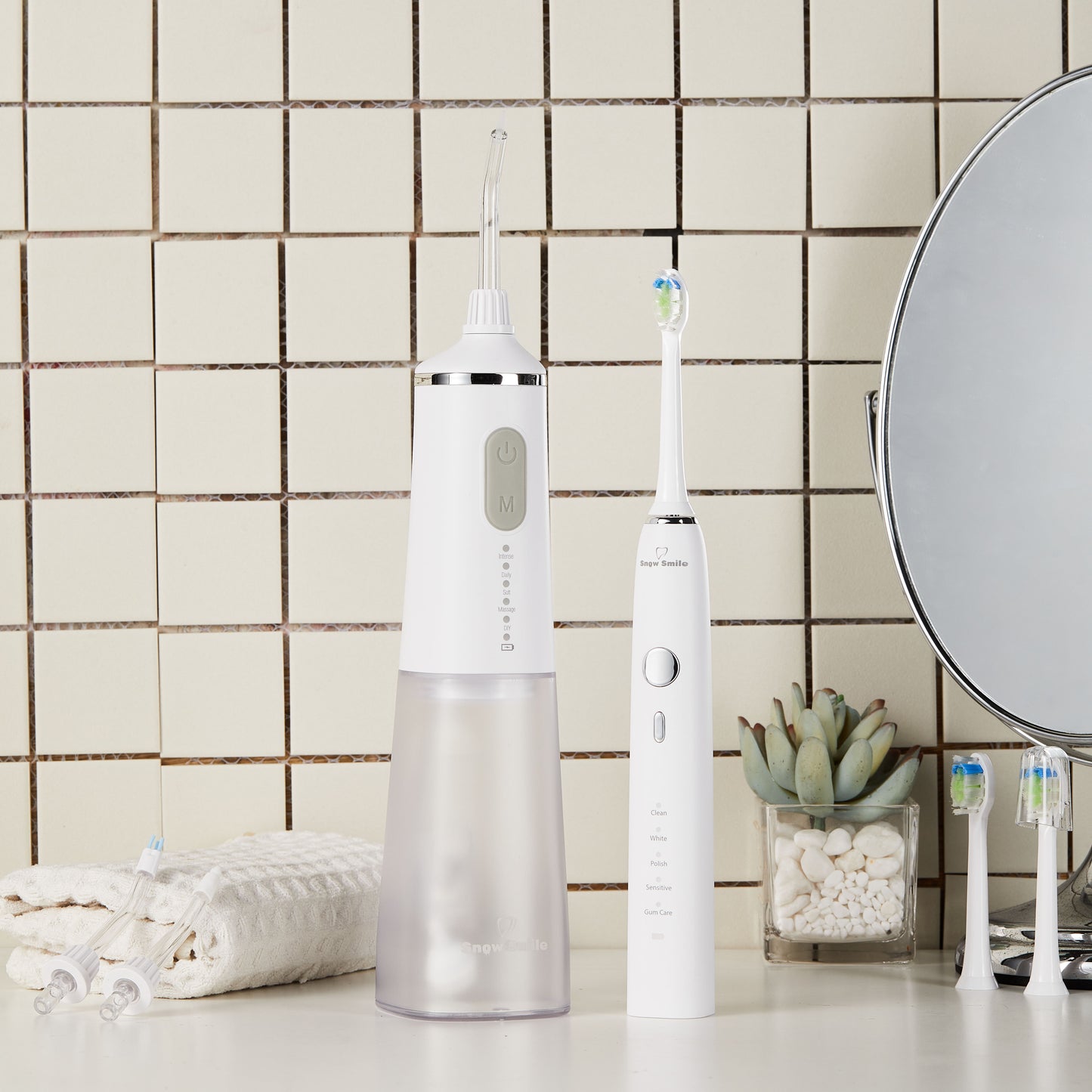 Snow Smile® Sonic elektrisk tannbørste og vannflosser – kombinert sett